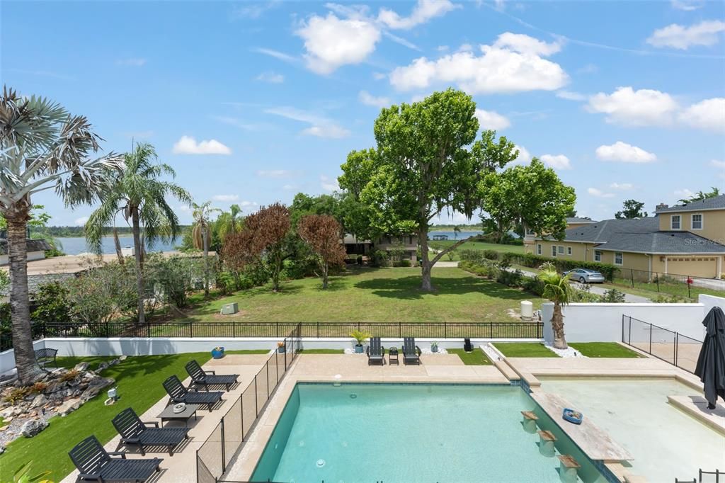 For Sale: $1,890,000 (3 beds, 4 baths, 3287 Square Feet)