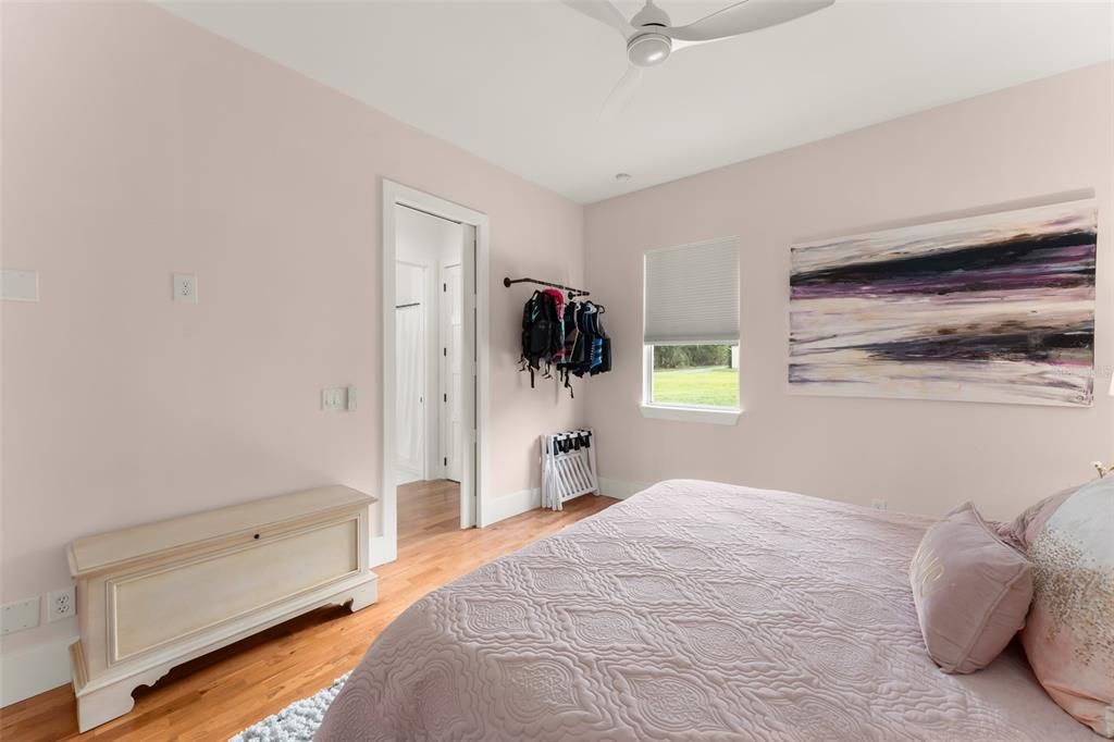 For Sale: $1,890,000 (3 beds, 4 baths, 3287 Square Feet)