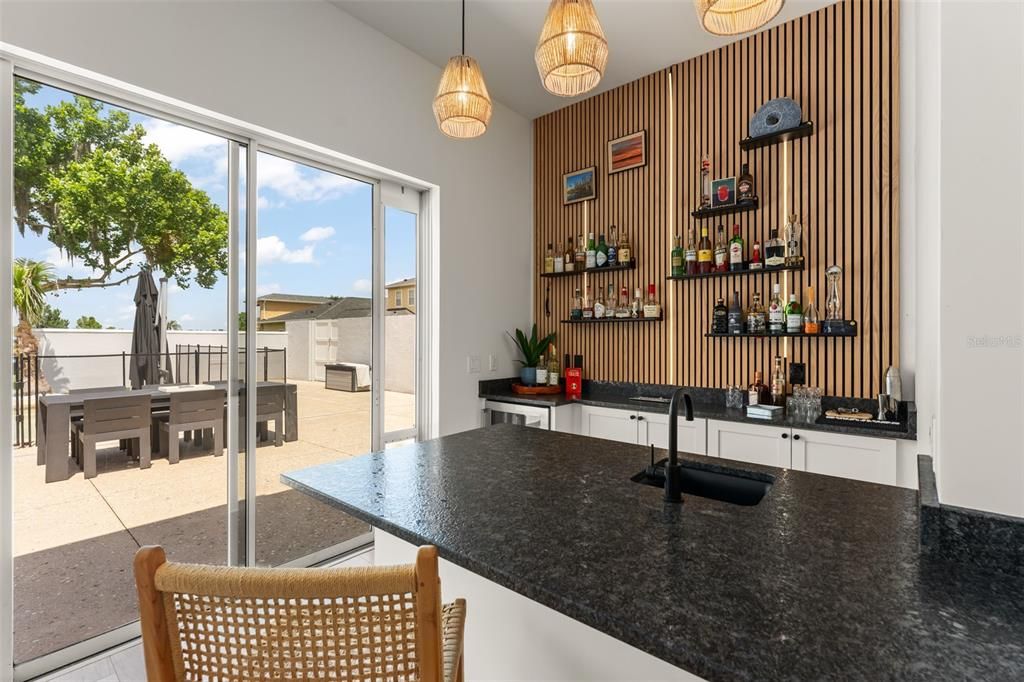 For Sale: $1,890,000 (3 beds, 4 baths, 3287 Square Feet)