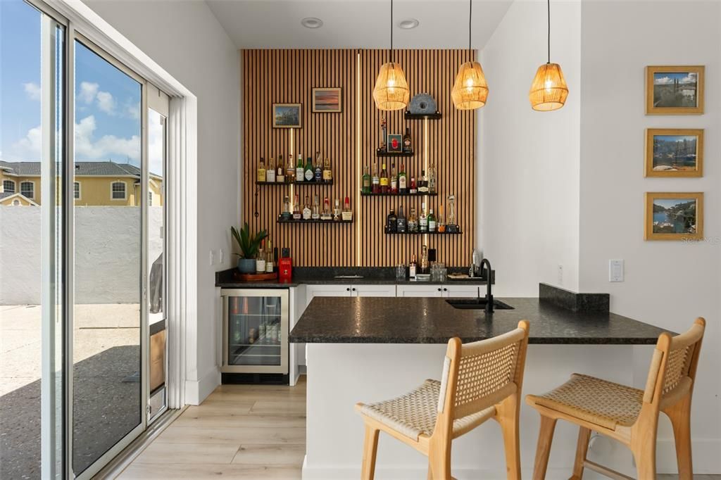 For Sale: $1,890,000 (3 beds, 4 baths, 3287 Square Feet)