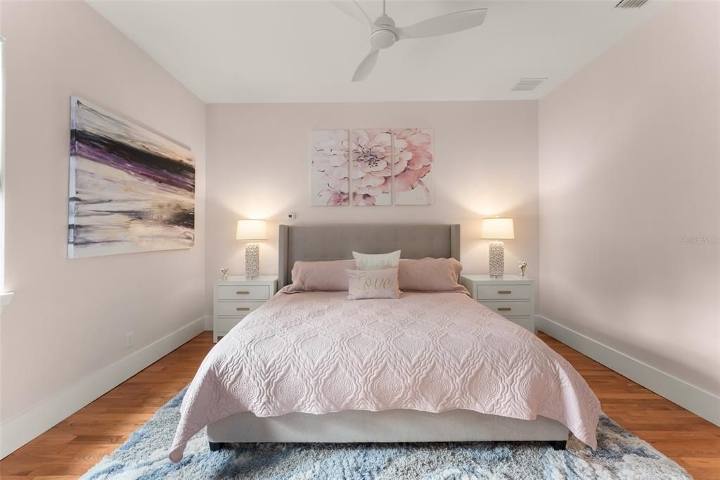 For Sale: $1,890,000 (3 beds, 4 baths, 3287 Square Feet)