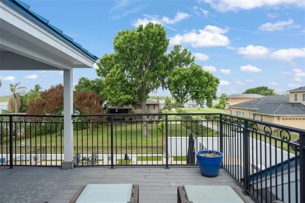 For Sale: $1,890,000 (3 beds, 4 baths, 3287 Square Feet)