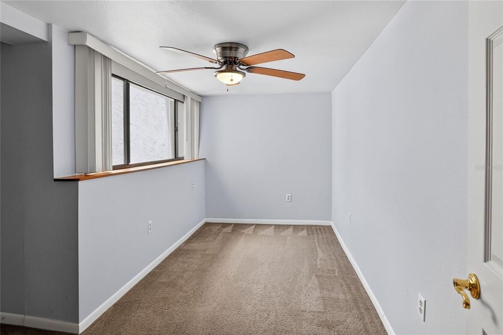 En Venta: $159,900 (2 camas, 2 baños, 1285 Pies cuadrados)