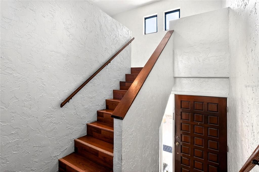 En Venta: $159,900 (2 camas, 2 baños, 1285 Pies cuadrados)