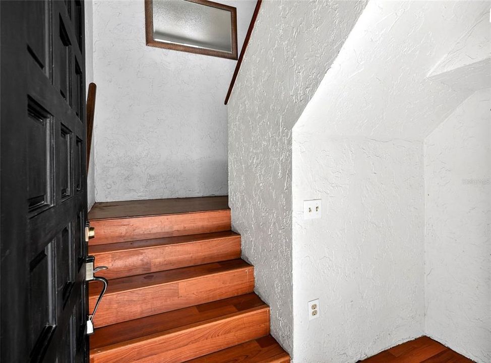 En Venta: $159,900 (2 camas, 2 baños, 1285 Pies cuadrados)