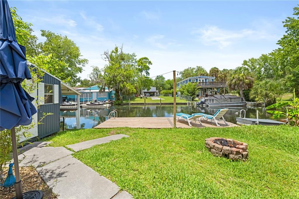 For Sale: $309,900 (2 beds, 2 baths, 1060 Square Feet)