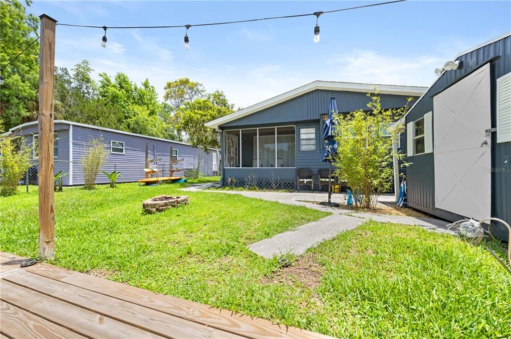 For Sale: $309,900 (2 beds, 2 baths, 1060 Square Feet)