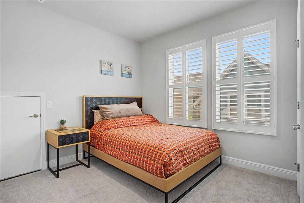 For Sale: $649,000 (3 beds, 2 baths, 1642 Square Feet)