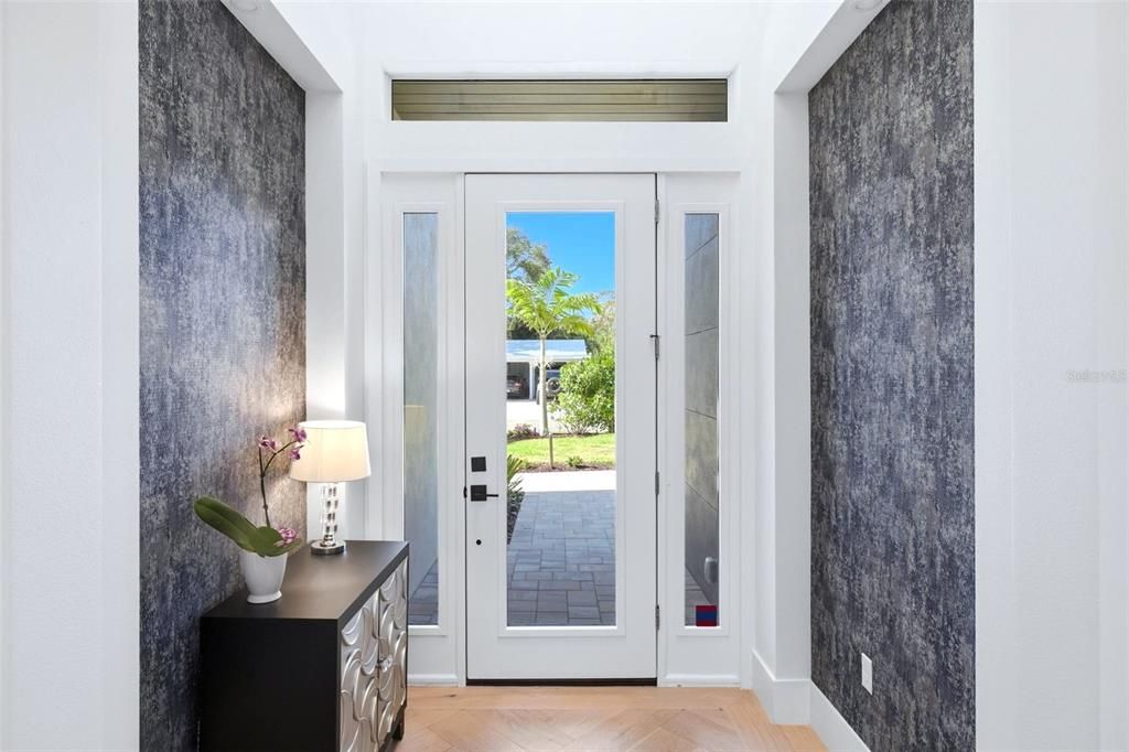 For Sale: $3,790,000 (5 beds, 5 baths, 3640 Square Feet)