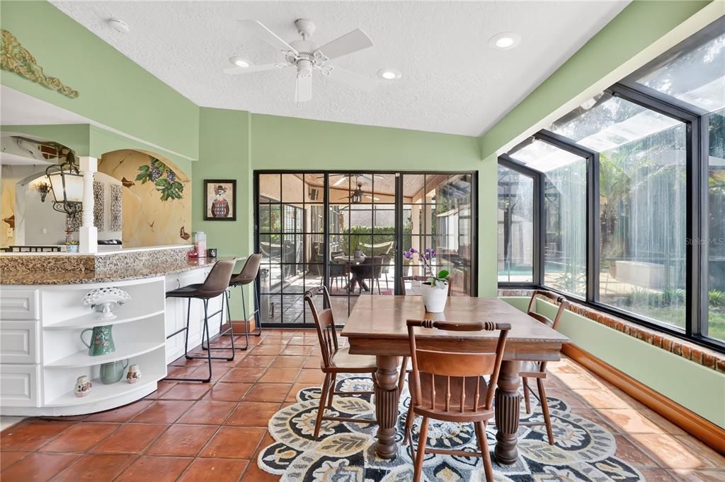 For Sale: $935,000 (4 beds, 4 baths, 3469 Square Feet)