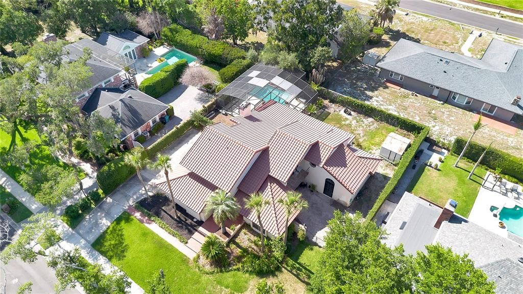 For Sale: $935,000 (4 beds, 4 baths, 3469 Square Feet)