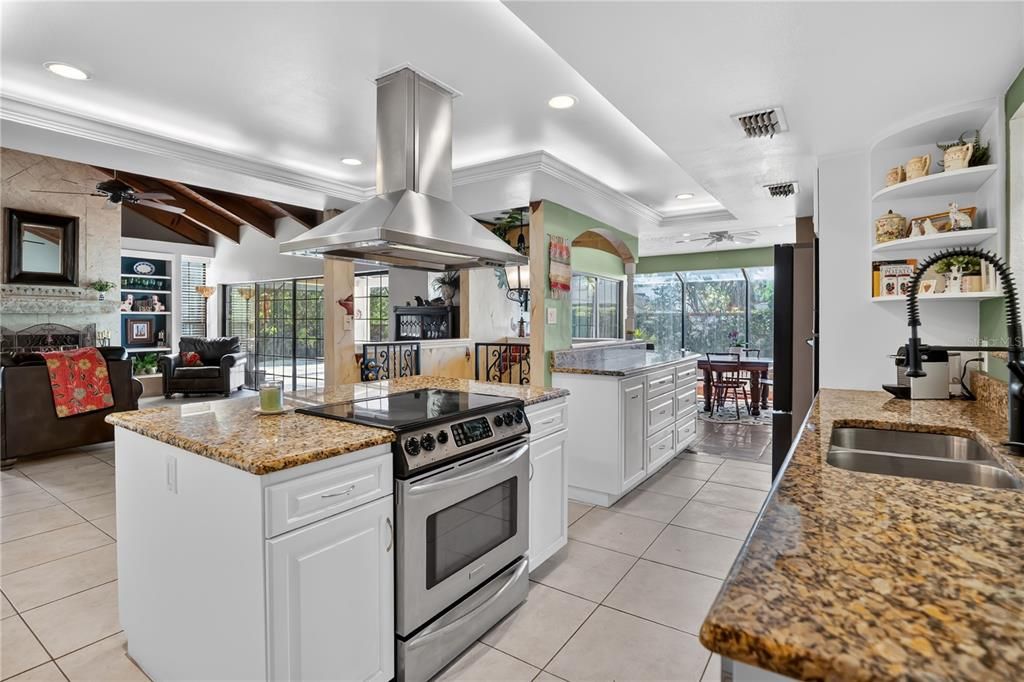 For Sale: $935,000 (4 beds, 4 baths, 3469 Square Feet)
