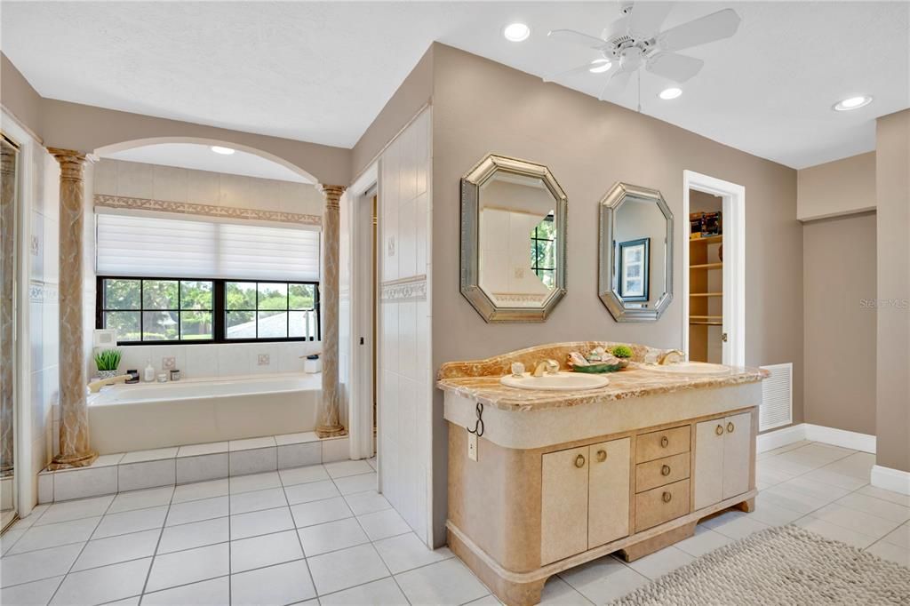 For Sale: $935,000 (4 beds, 4 baths, 3469 Square Feet)