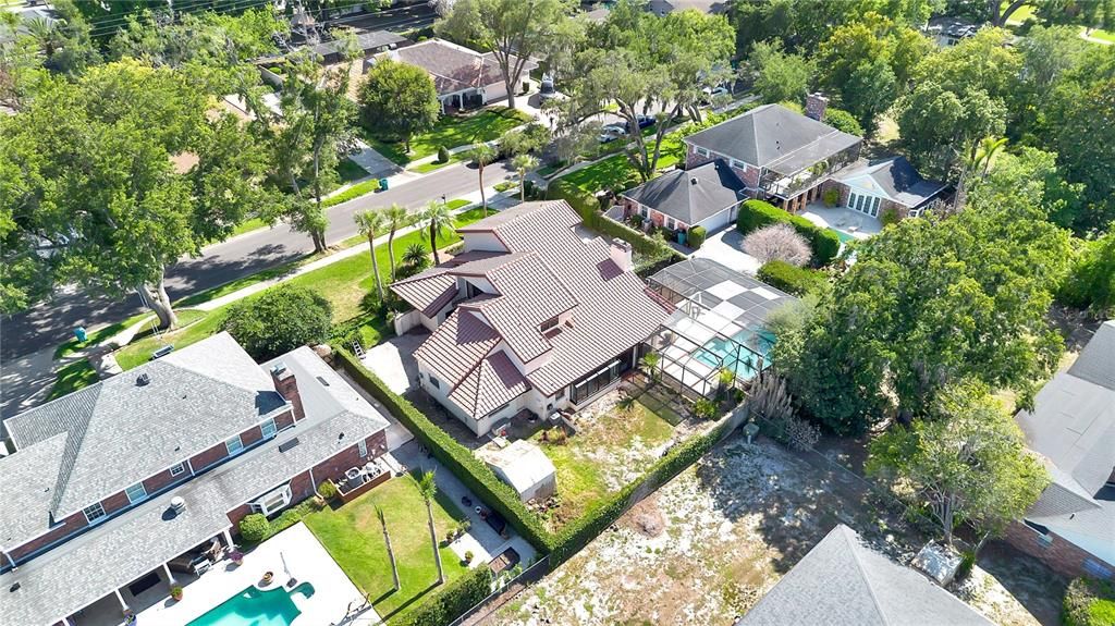 For Sale: $935,000 (4 beds, 4 baths, 3469 Square Feet)