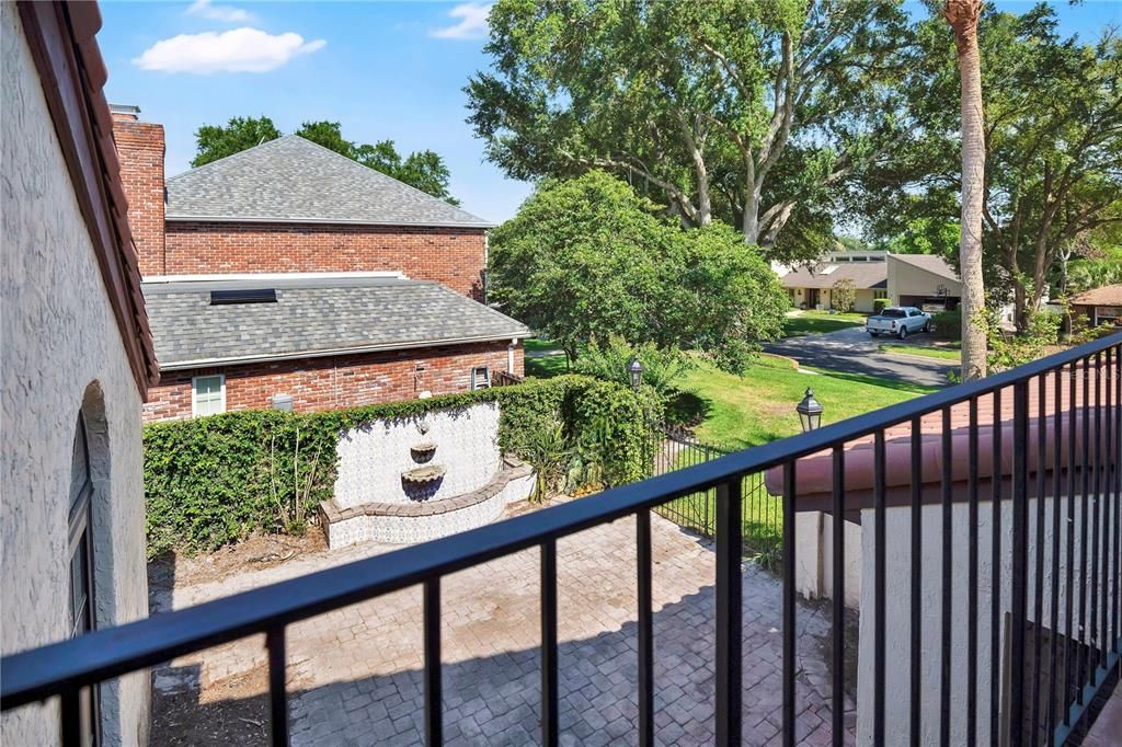 For Sale: $935,000 (4 beds, 4 baths, 3469 Square Feet)