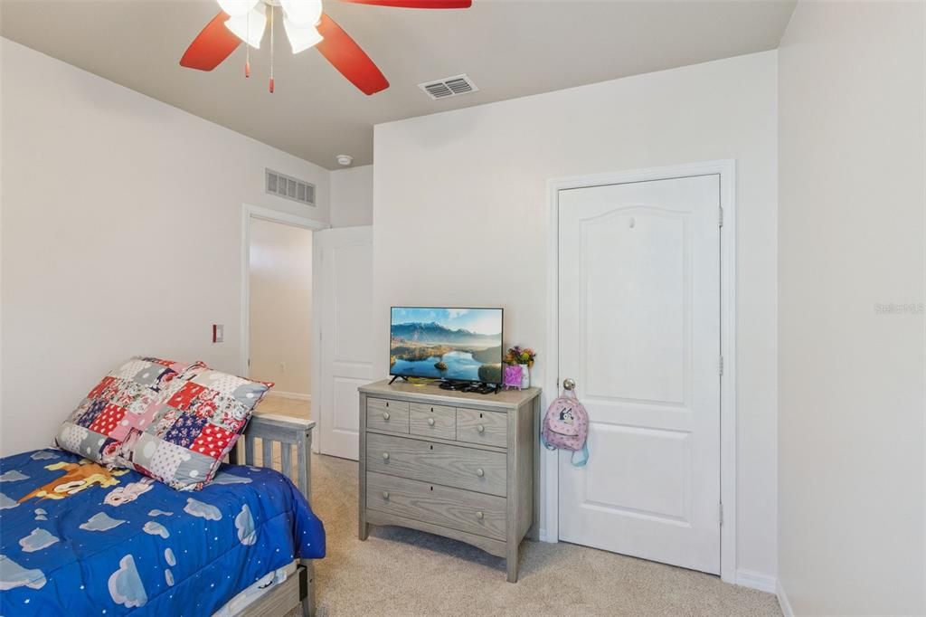 For Sale: $384,000 (4 beds, 2 baths, 1846 Square Feet)