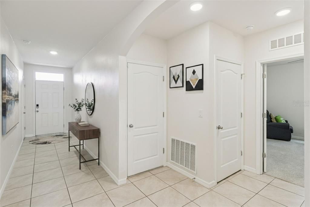 For Sale: $384,000 (4 beds, 2 baths, 1846 Square Feet)
