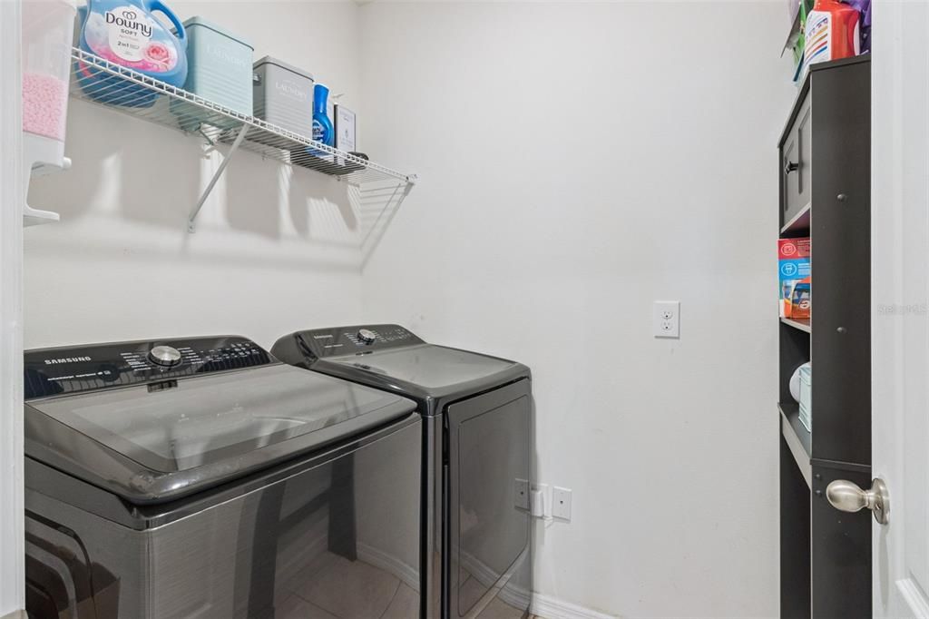 For Sale: $384,000 (4 beds, 2 baths, 1846 Square Feet)