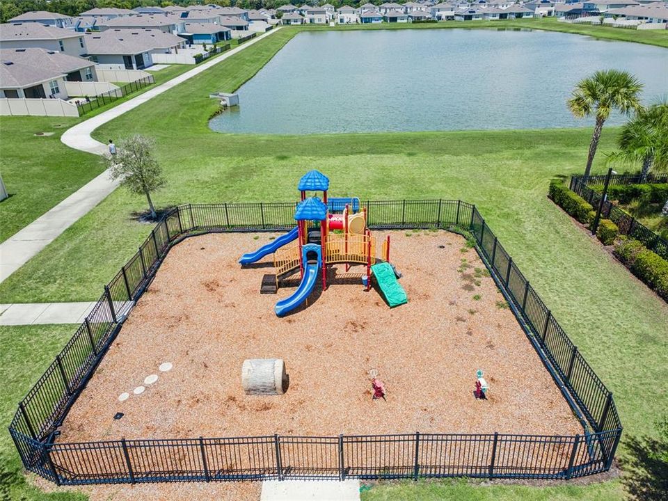 For Sale: $384,000 (4 beds, 2 baths, 1846 Square Feet)