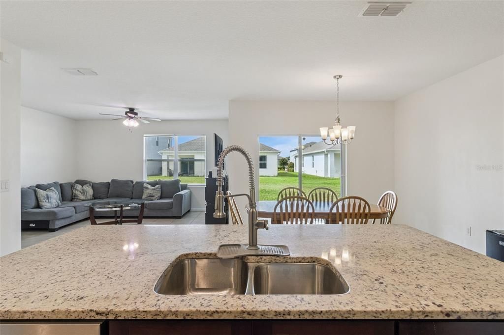For Sale: $384,000 (4 beds, 2 baths, 1846 Square Feet)
