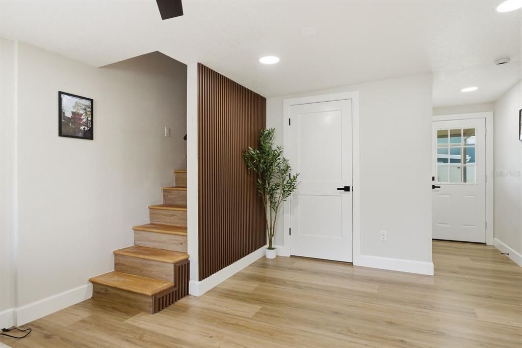 For Sale: $390,000 (3 beds, 1 baths, 1500 Square Feet)