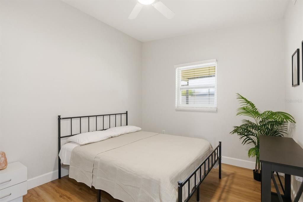 For Sale: $390,000 (3 beds, 1 baths, 1500 Square Feet)