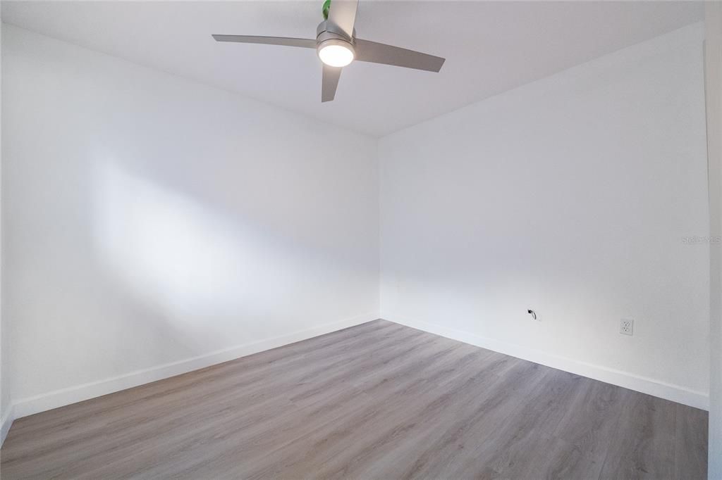 En Venta: $549,900 (3 camas, 1 baños, 1488 Pies cuadrados)