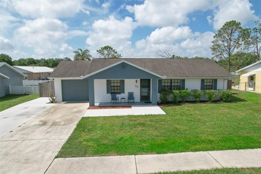 For Sale: $339,000 (2 beds, 2 baths, 1303 Square Feet)