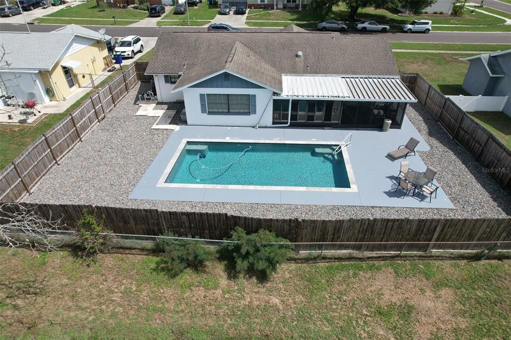 For Sale: $339,000 (2 beds, 2 baths, 1303 Square Feet)
