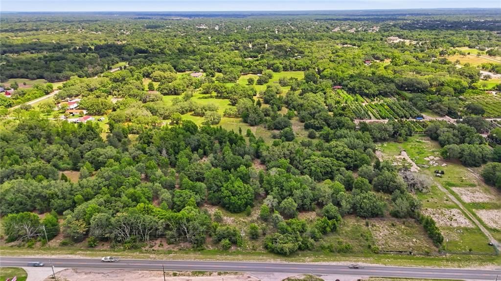 For Sale: $2,999,999 (9.30 acres)