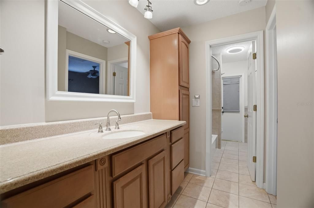 For Sale: $490,000 (4 beds, 2 baths, 1787 Square Feet)
