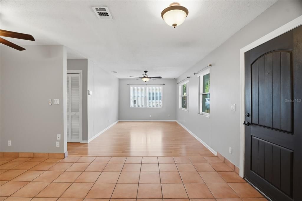 For Sale: $490,000 (4 beds, 2 baths, 1787 Square Feet)