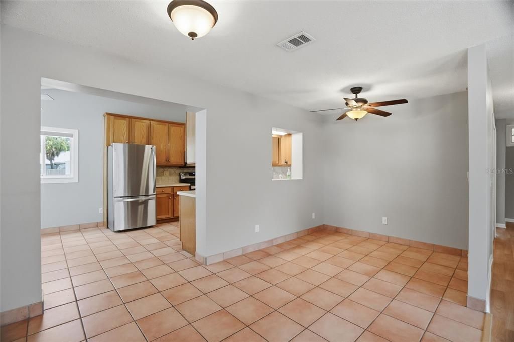 For Sale: $490,000 (4 beds, 2 baths, 1787 Square Feet)