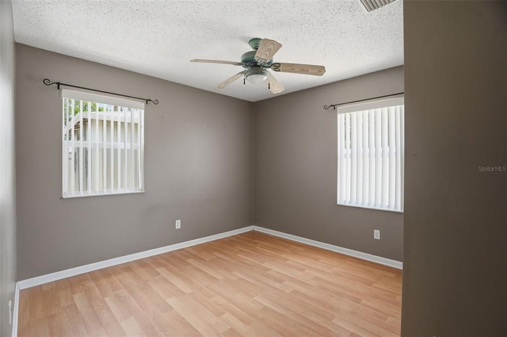 For Sale: $490,000 (4 beds, 2 baths, 1787 Square Feet)