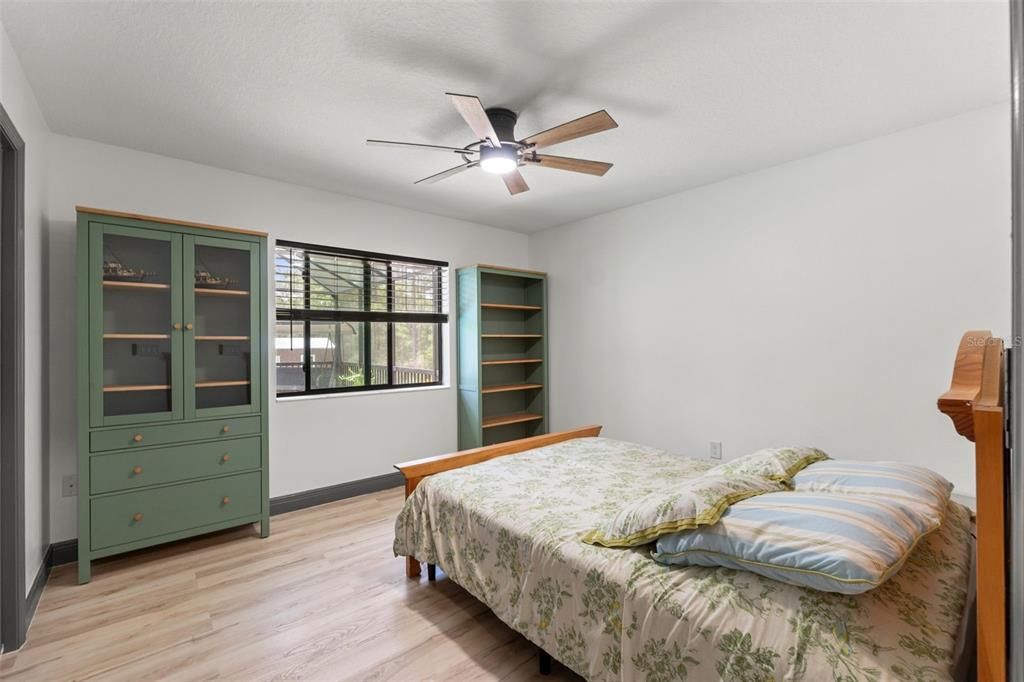 For Sale: $498,000 (3 beds, 2 baths, 1910 Square Feet)