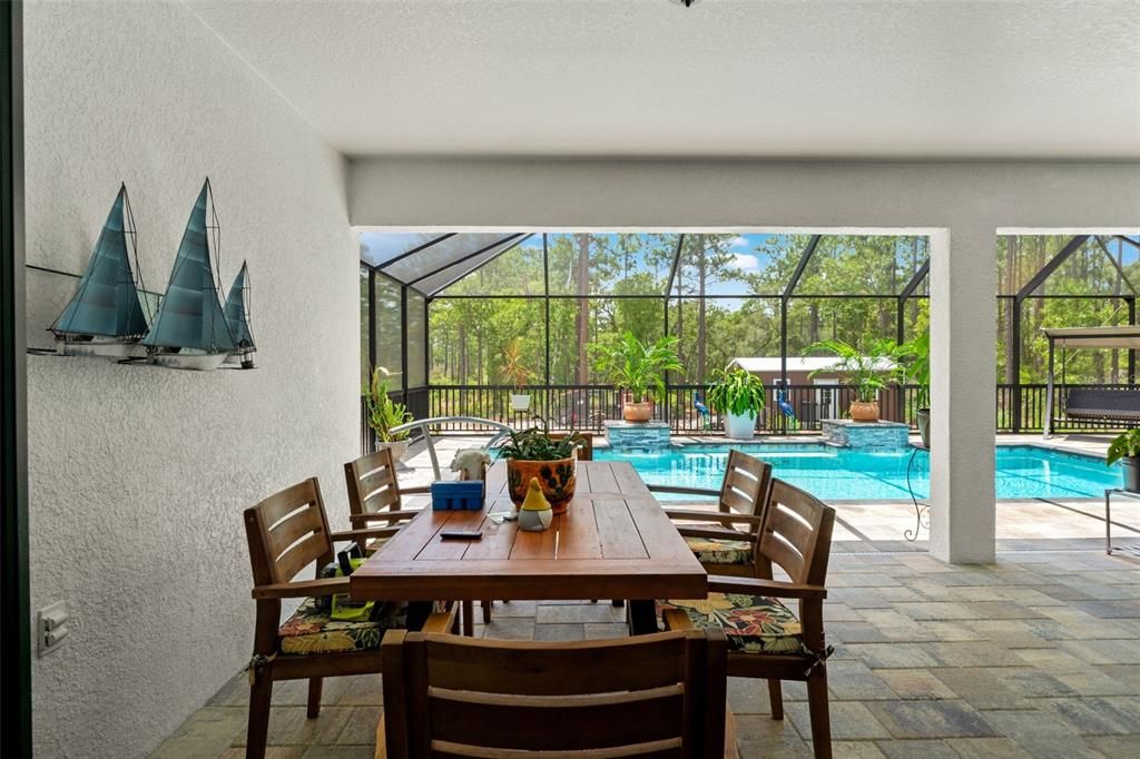 For Sale: $498,000 (3 beds, 2 baths, 1910 Square Feet)