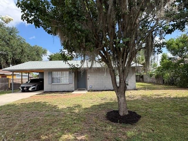 For Sale: $227,900 (2 beds, 2 baths, 1085 Square Feet)