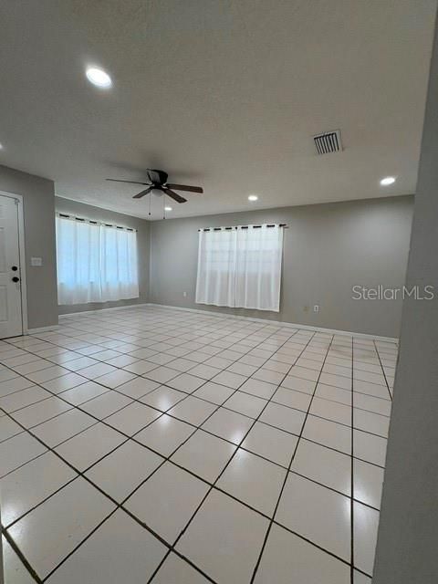 For Sale: $227,900 (2 beds, 2 baths, 1085 Square Feet)
