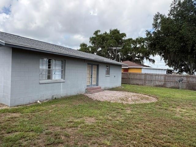 For Sale: $227,900 (2 beds, 2 baths, 1085 Square Feet)