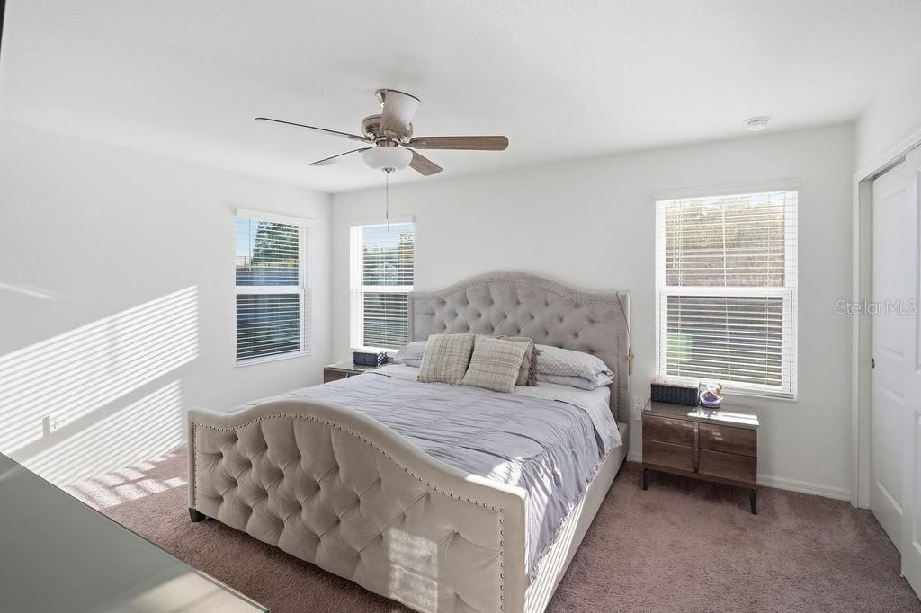 For Sale: $380,000 (3 beds, 2 baths, 1687 Square Feet)