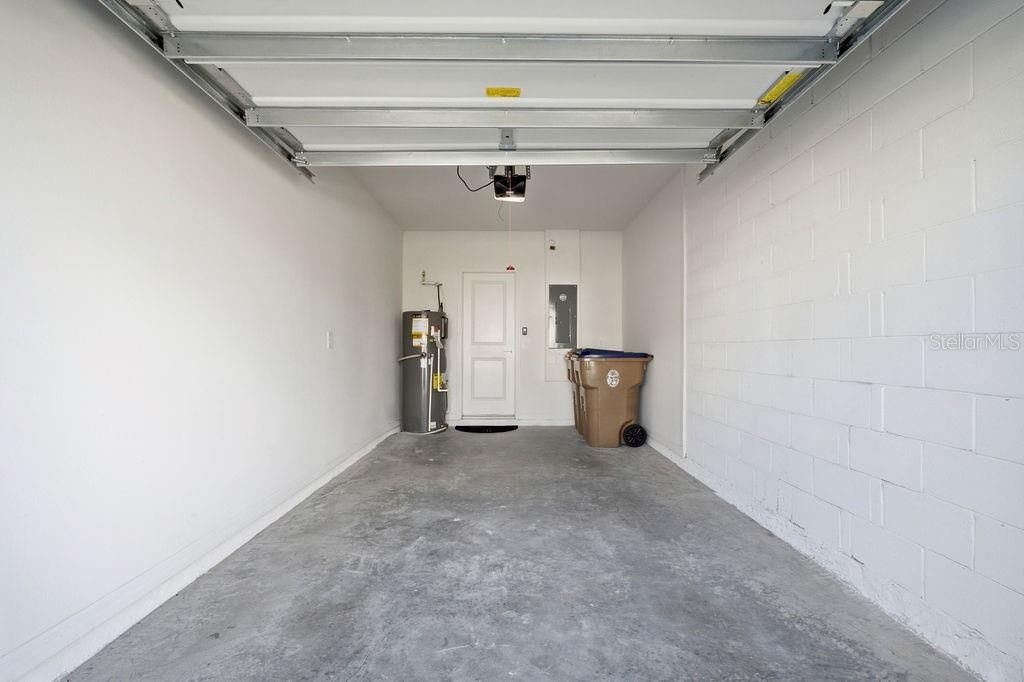 For Sale: $380,000 (3 beds, 2 baths, 1687 Square Feet)