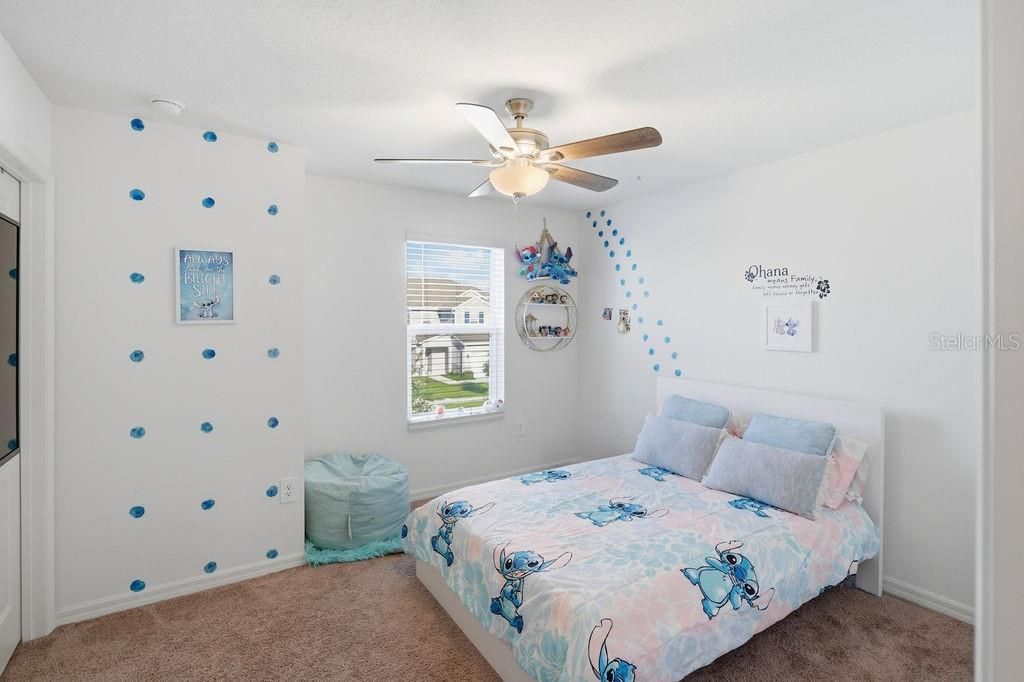 For Sale: $380,000 (3 beds, 2 baths, 1687 Square Feet)