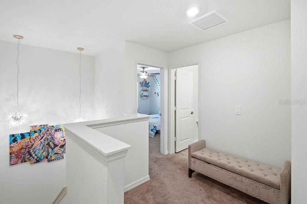 For Sale: $380,000 (3 beds, 2 baths, 1687 Square Feet)