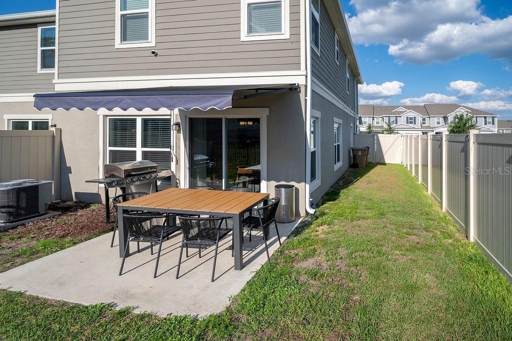 For Sale: $380,000 (3 beds, 2 baths, 1687 Square Feet)