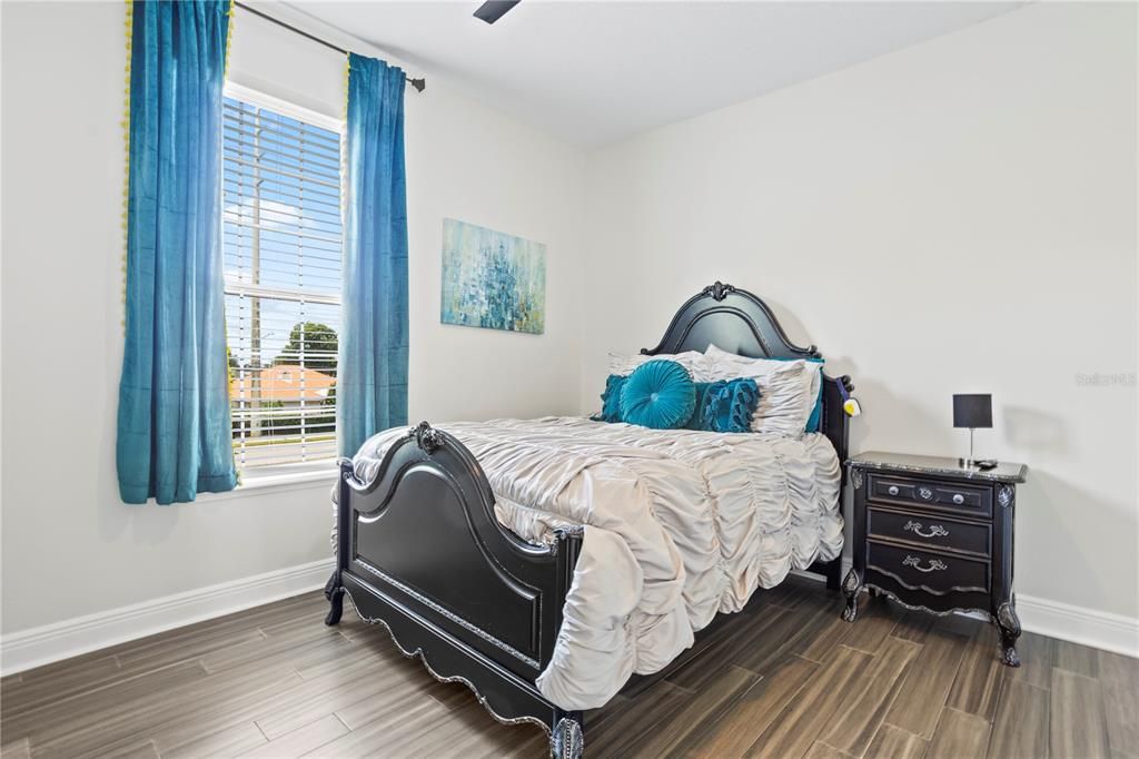 For Sale: $699,999 (4 beds, 3 baths, 2180 Square Feet)