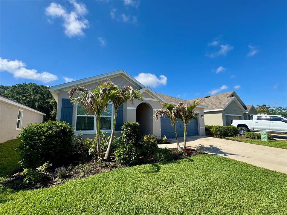 For Rent: $2,250 (3 beds, 2 baths, 1676 Square Feet)
