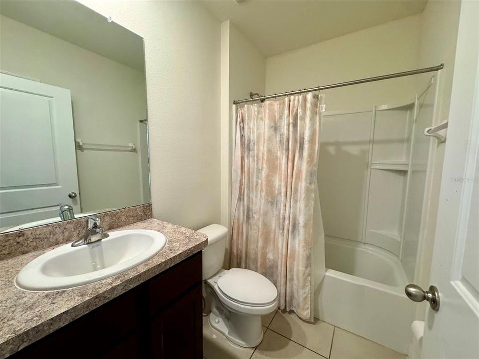 For Rent: $2,250 (3 beds, 2 baths, 1676 Square Feet)