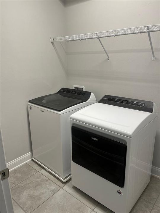 For Rent: $2,750 (3 beds, 2 baths, 1733 Square Feet)