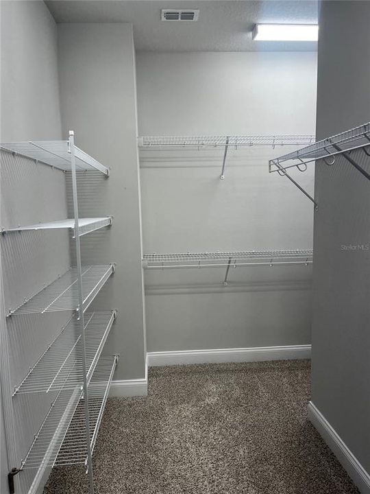 For Rent: $2,750 (3 beds, 2 baths, 1733 Square Feet)