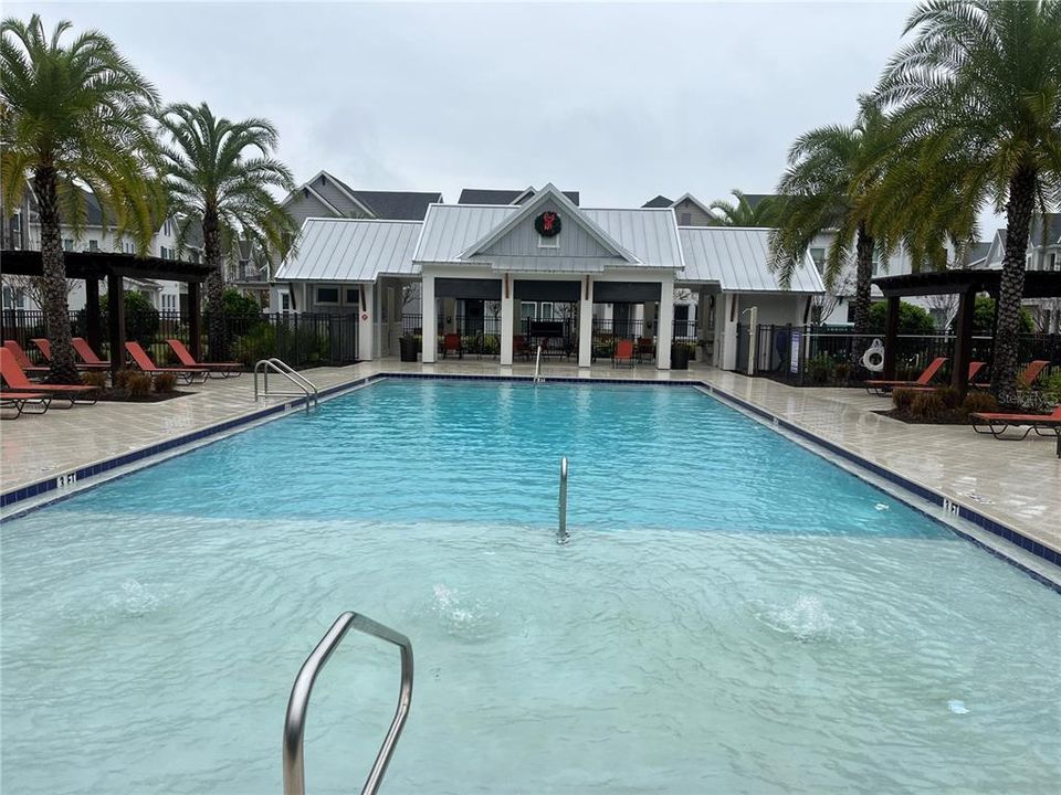 For Rent: $2,750 (3 beds, 2 baths, 1733 Square Feet)